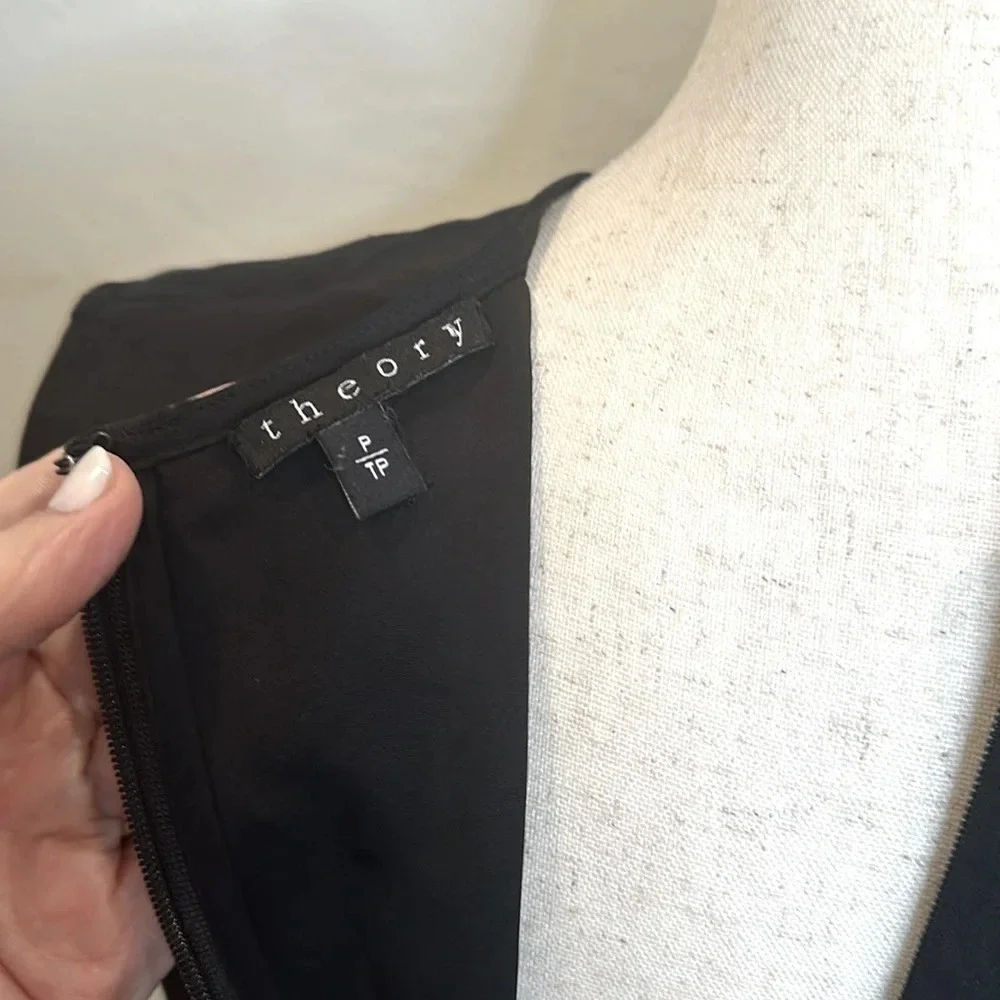 THEORY 100% SILK PEPLUM TOP